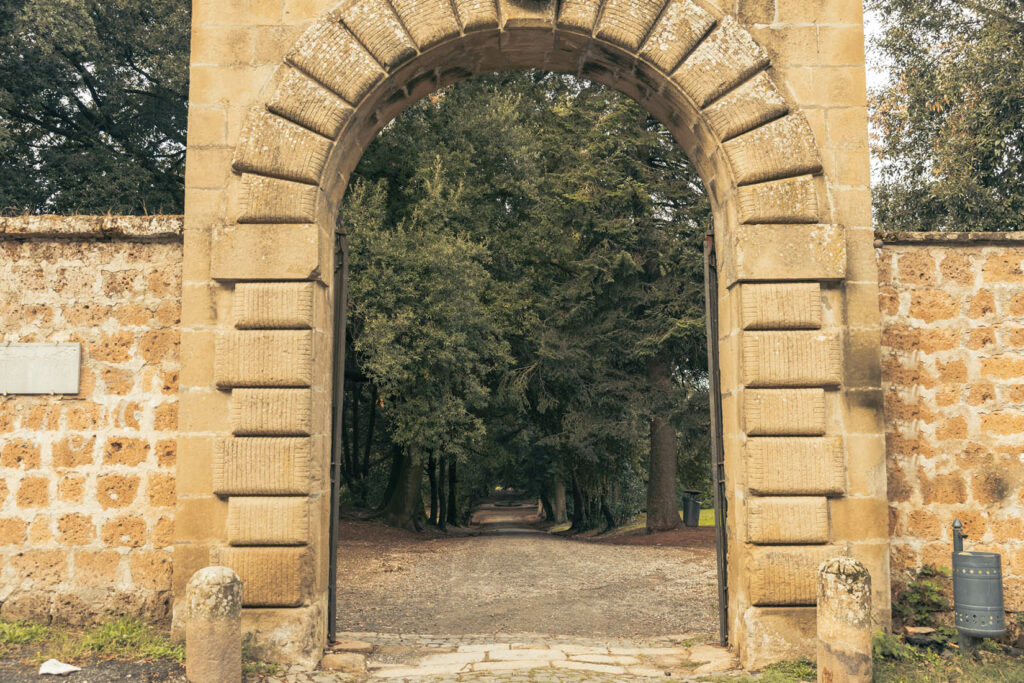 DMO BELTUR - Oriolo Romano (Ingresso parco)